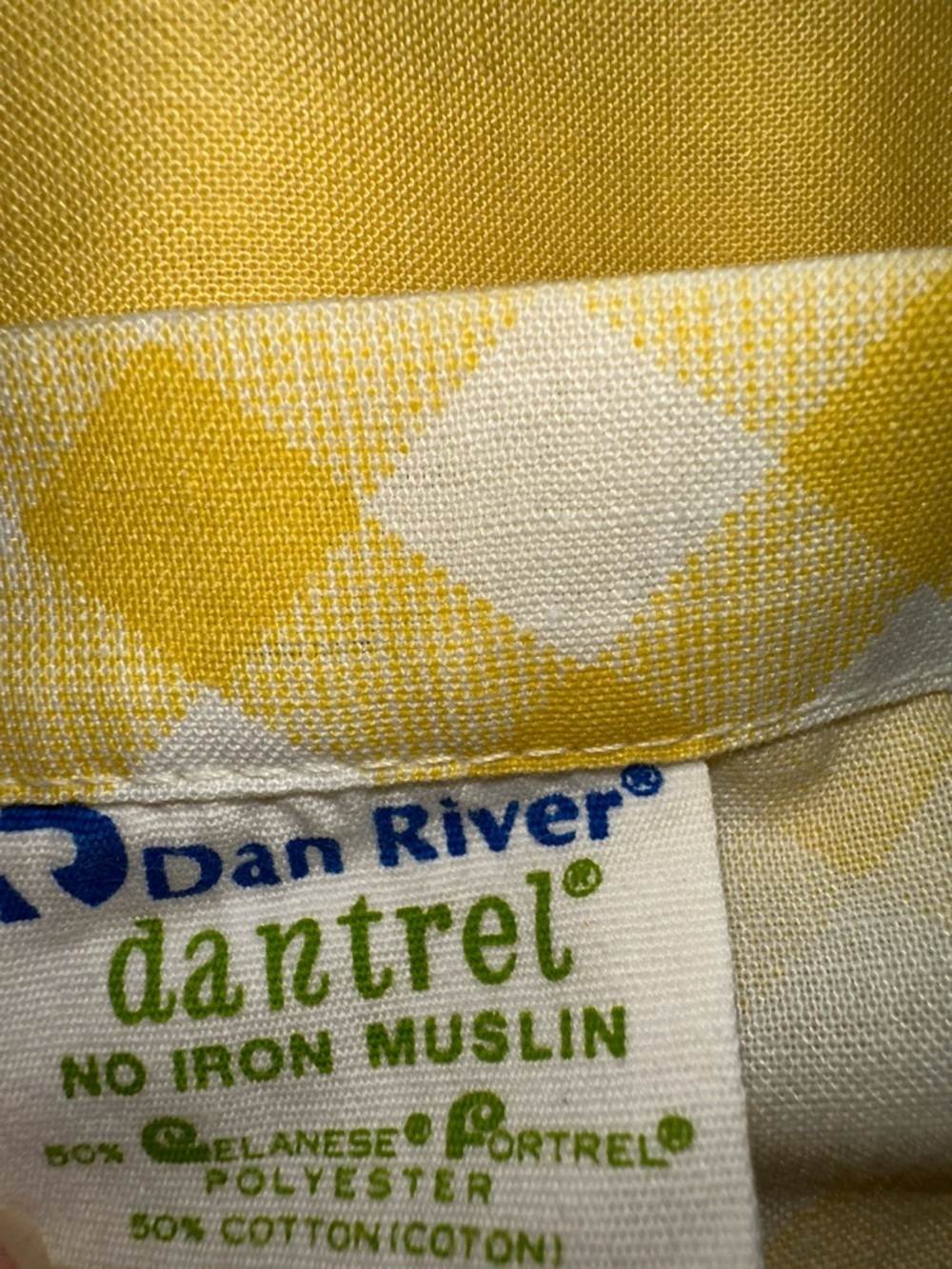 1970’s Vintage Gingham Dan River Yellow Gingham Cotton Sheet Full Flat Cottage - Picture 5 of 7